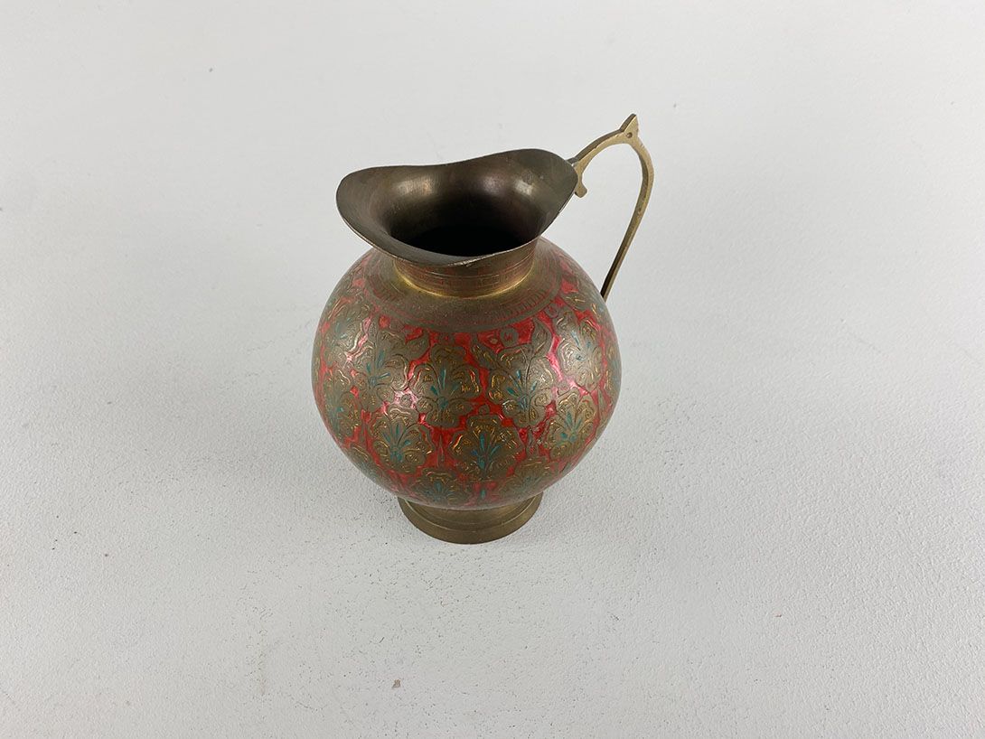 Foto Oriental Brass Jug Red and Green h20