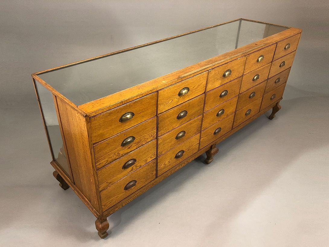 Foto English Shop Display Brewitt and Son Doncaster