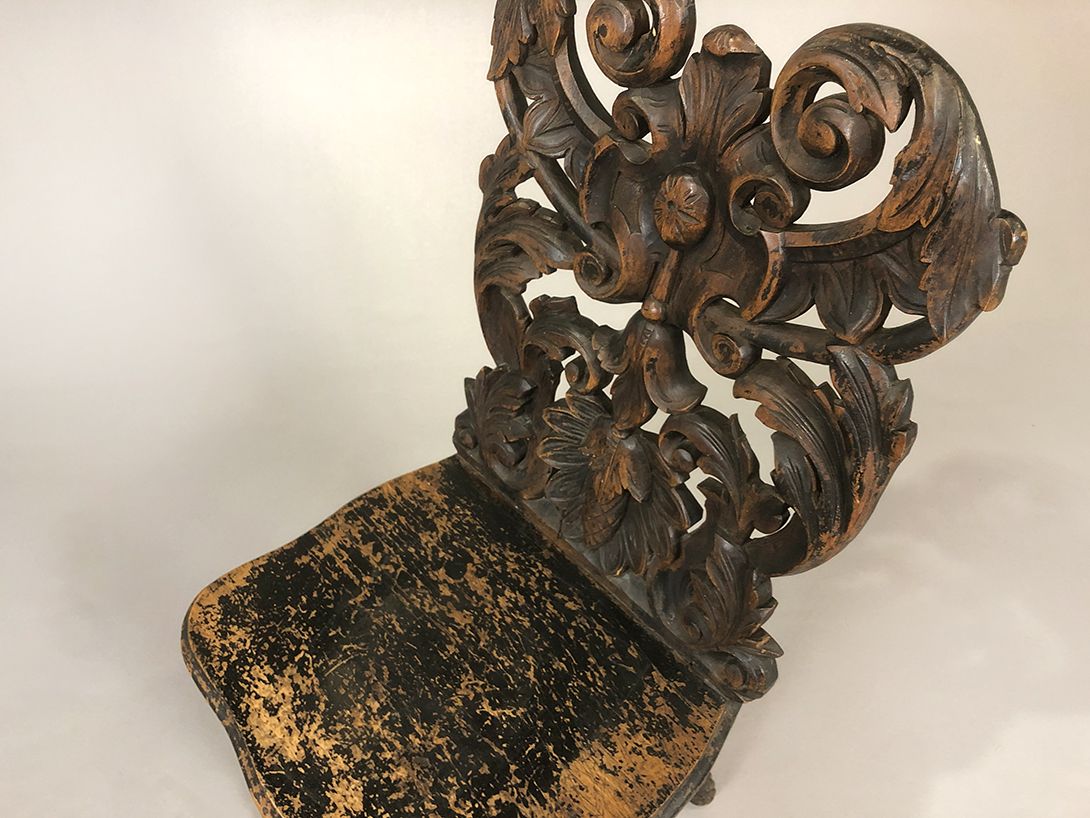 Foto Dark Brown Chair Antique