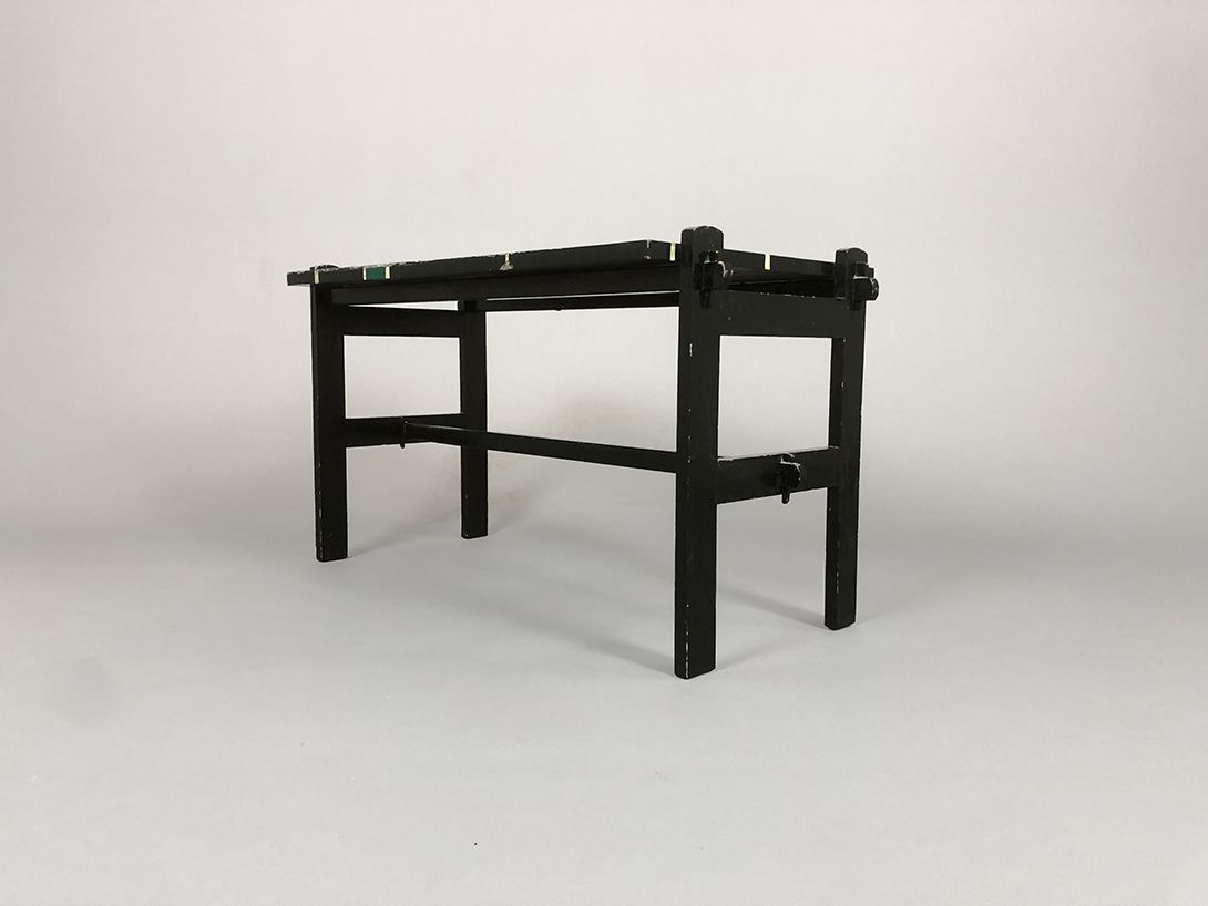 Foto Coffee Table Black Green And Red Squares h50x87x45