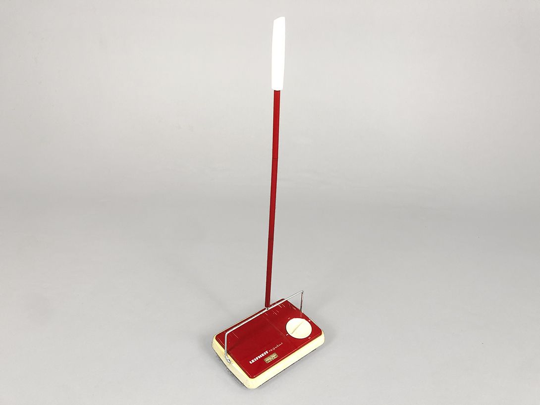Foto Leifheit Regular Carpet Sweeper