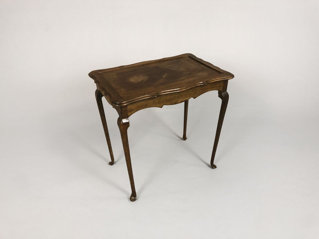 Foto Set of Three Nesting Side Tables h56x58x38