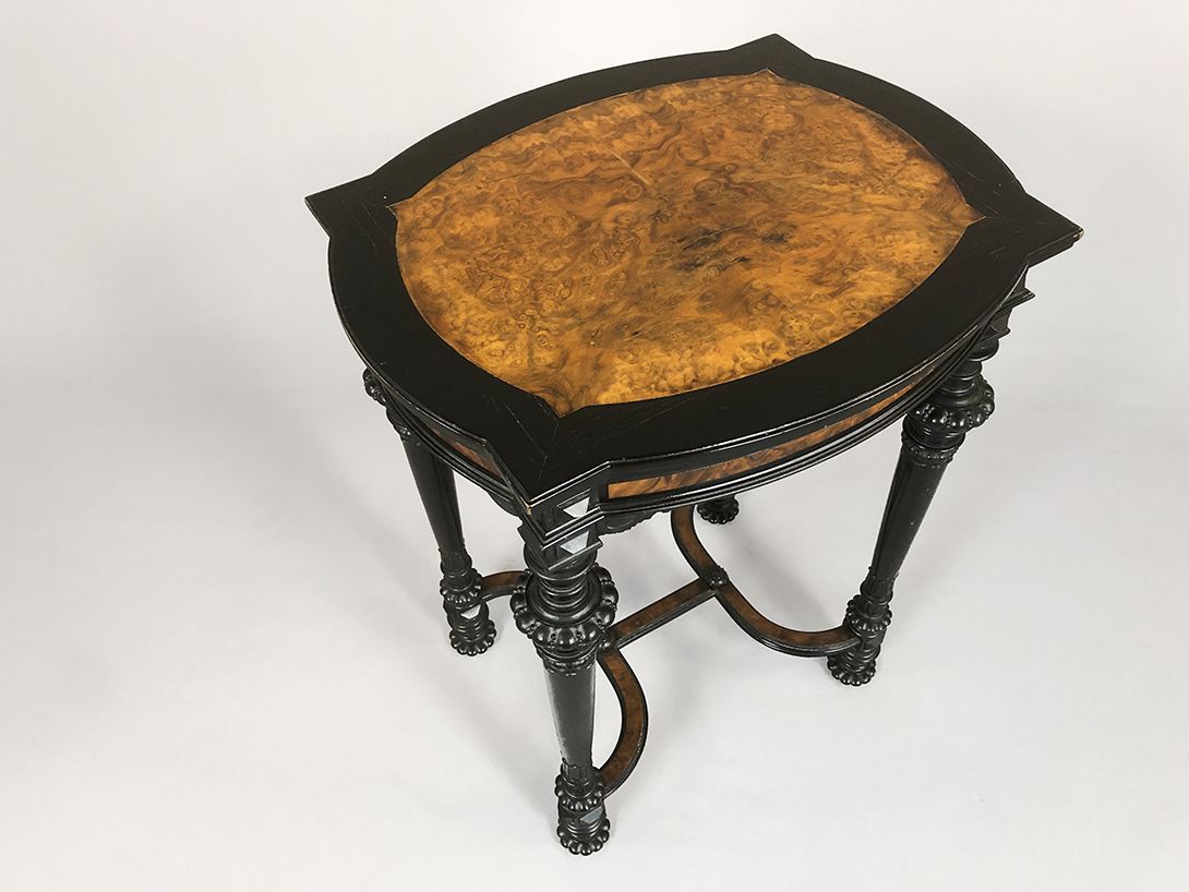 Foto Wooden Side Table H77x60x50