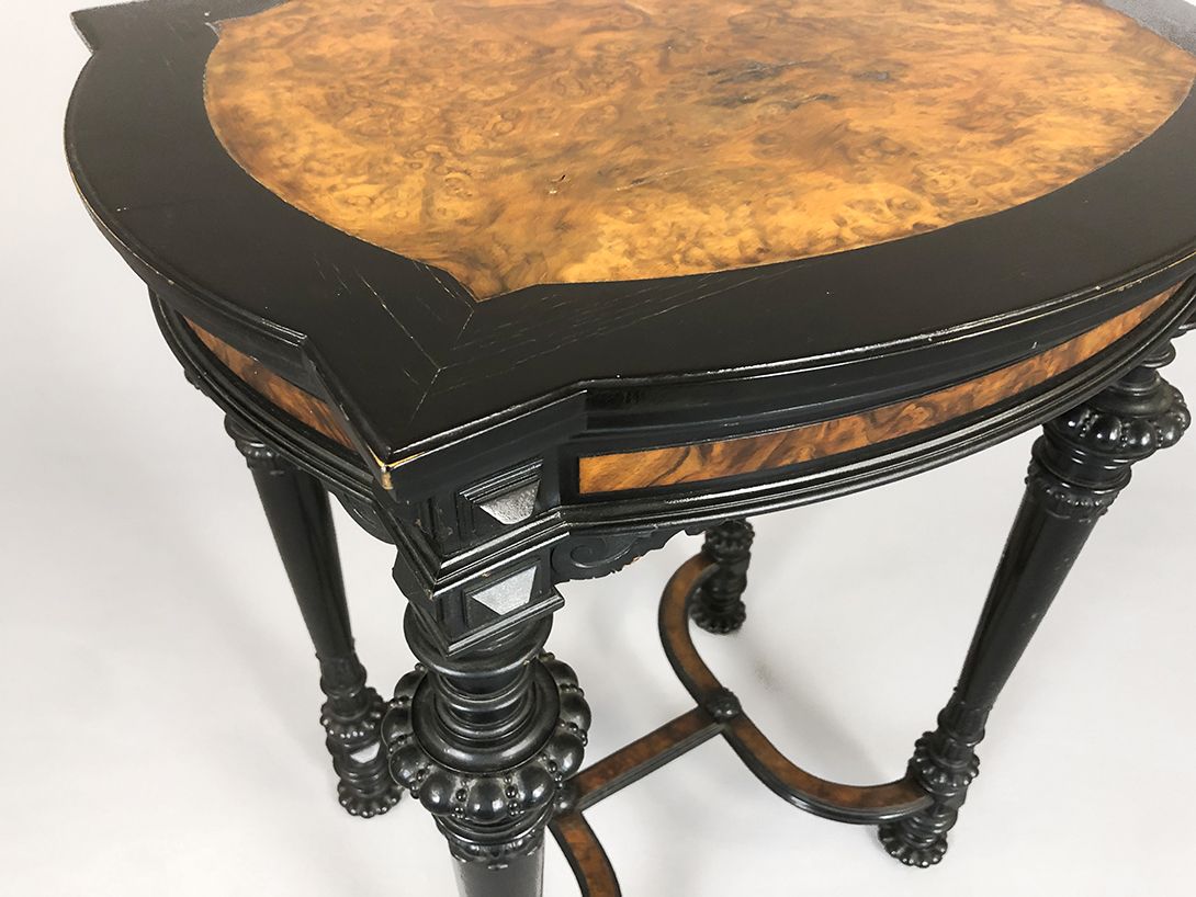Foto Wooden Side Table H77x60x50