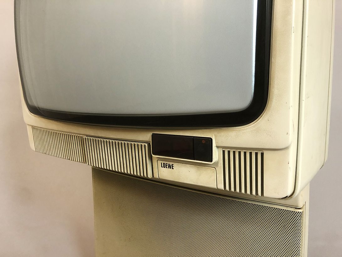 Foto Loewe TV H100x60x45