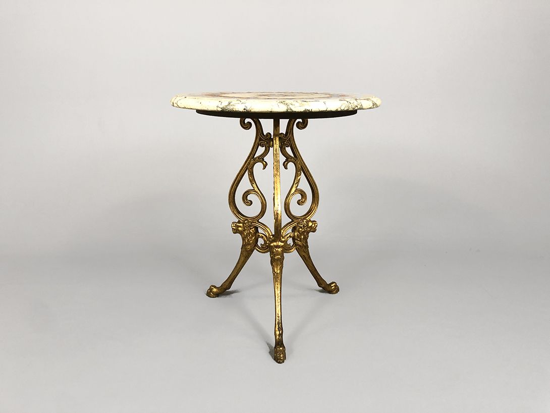 Foto Round Stoneware Side Table with Brass Feet H75x63
