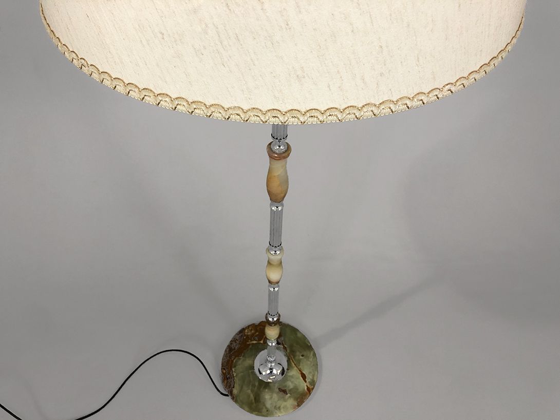 Foto Floor Lamp with Wood and Metal Stand h163