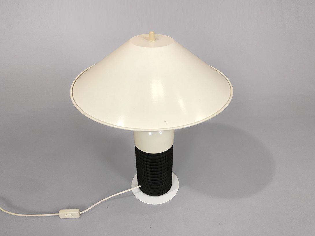Foto Table Lamp Black Stand White Shade h55