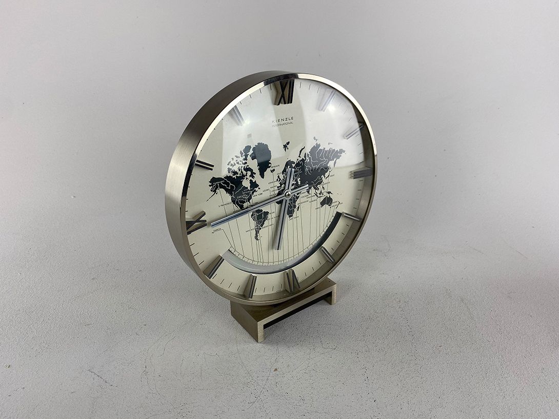 Foto Kienzle World Map Clock
