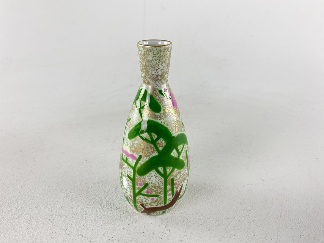 Foto Small Japanese Handpainted Sake Set