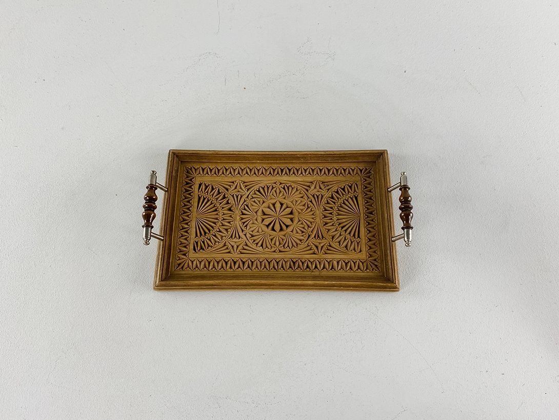 Foto Carved Wooden Tray