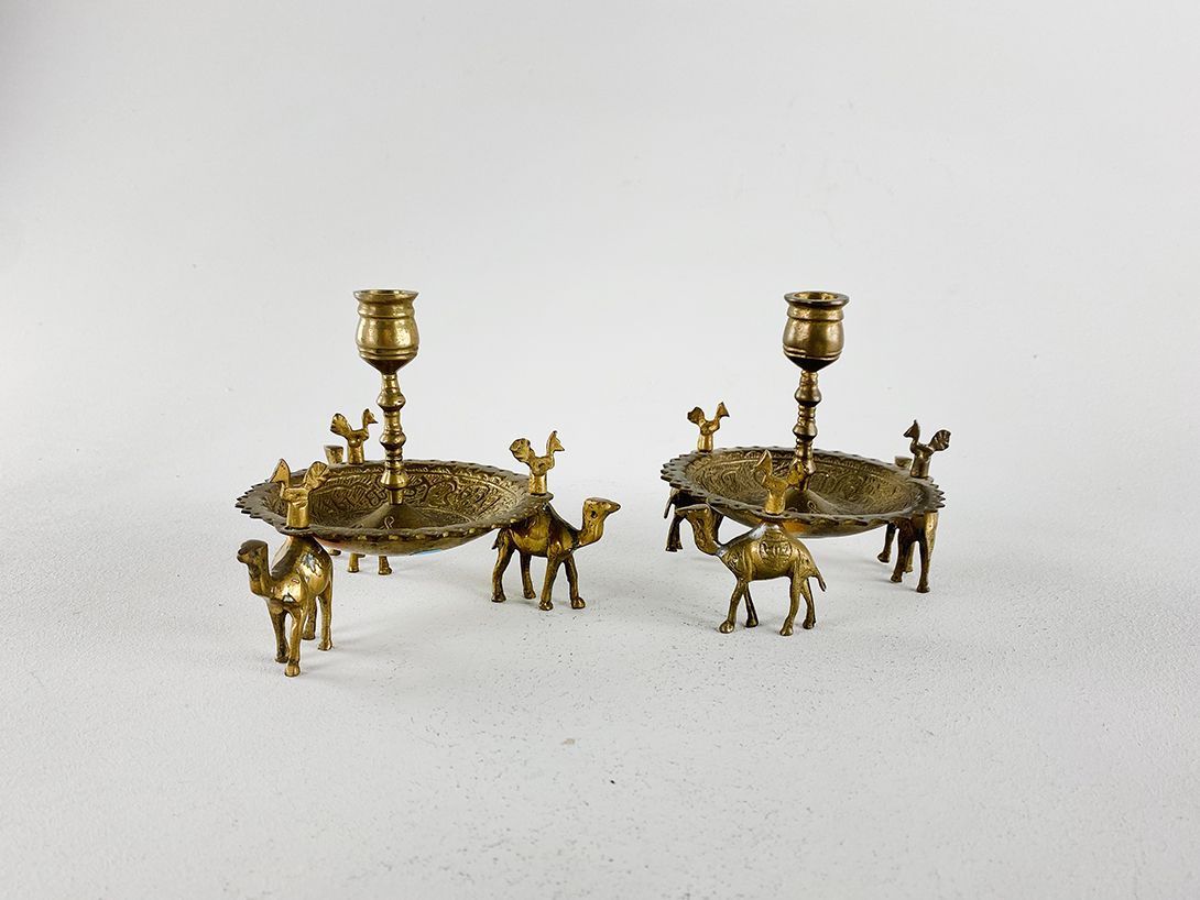 Foto Brass Caravan Candle Holder