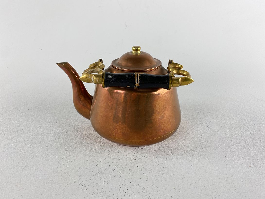 Foto Copper Teapot with Handle h16cm Bötzow 1910