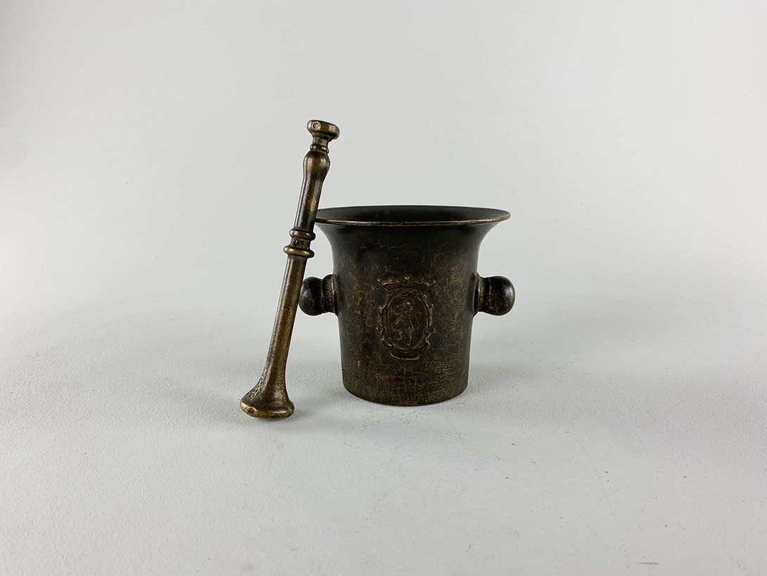 Foto Metal Mortar and Pestle