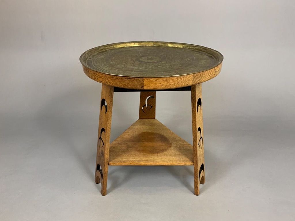 Foto Carved Smoking Table with Brass Plate h63x59