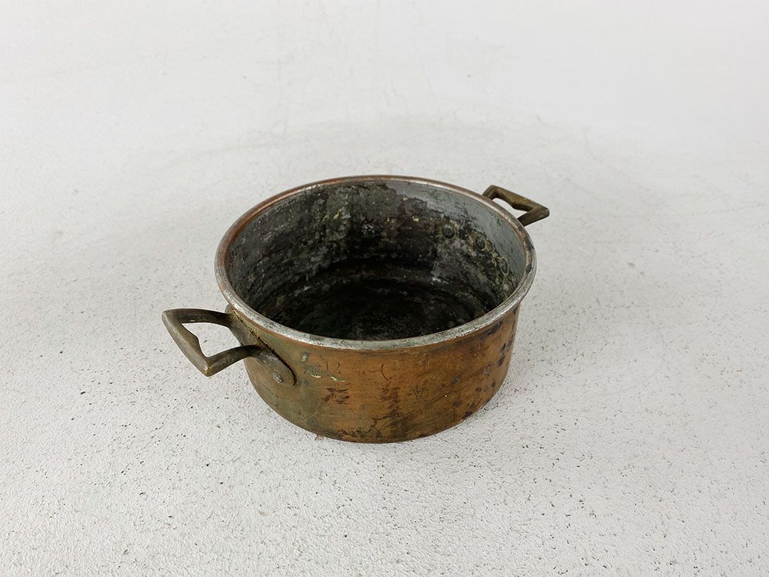 Foto Rusty Copper Pot