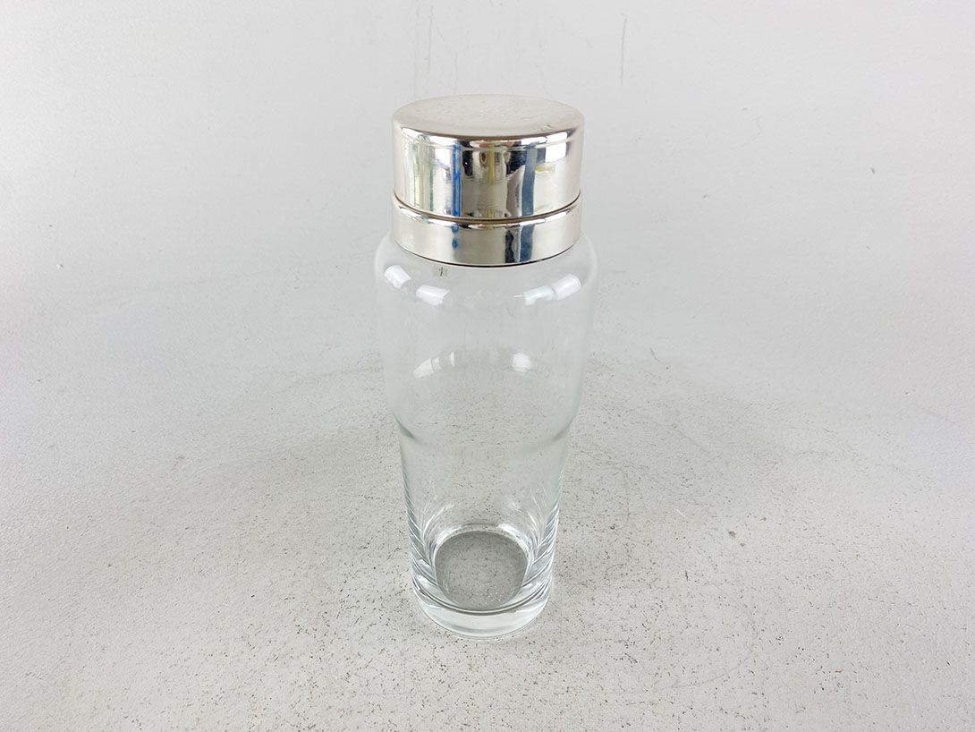 Foto Glass Cocktail Shaker Gral with Metal Cap