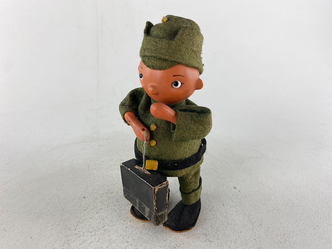 Foto Little Traveling Soldier h22