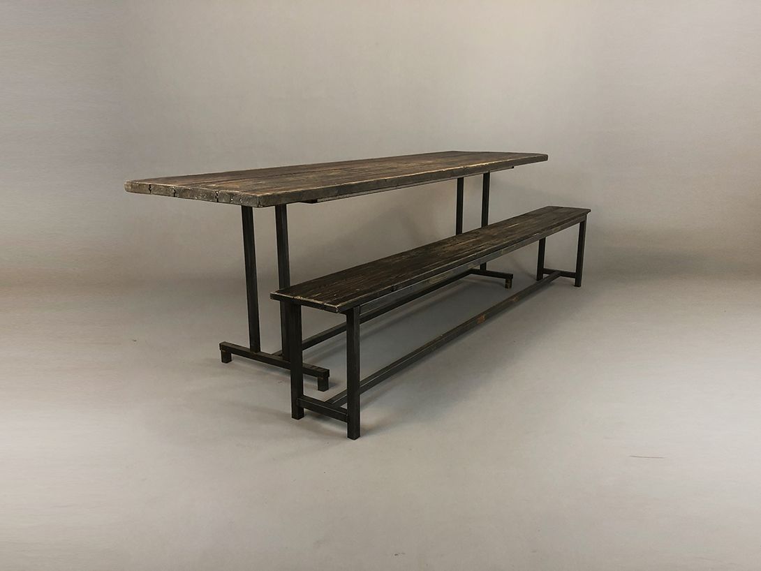 Foto Industrial Arts and Crafts Table Hamburg 2017 240cm