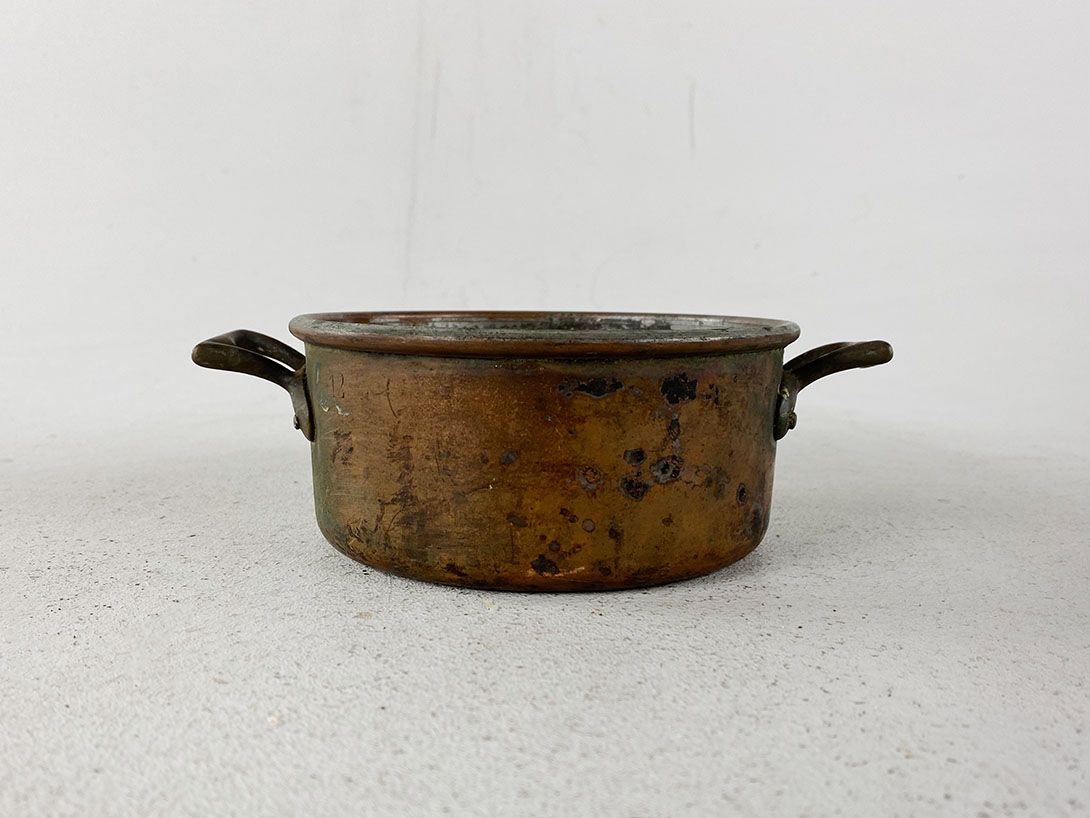 Foto Rusty Copper Pot