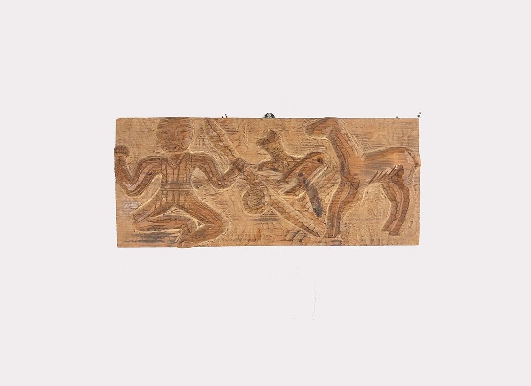 Foto Ancient Carved Artwork 17B18 h26x60