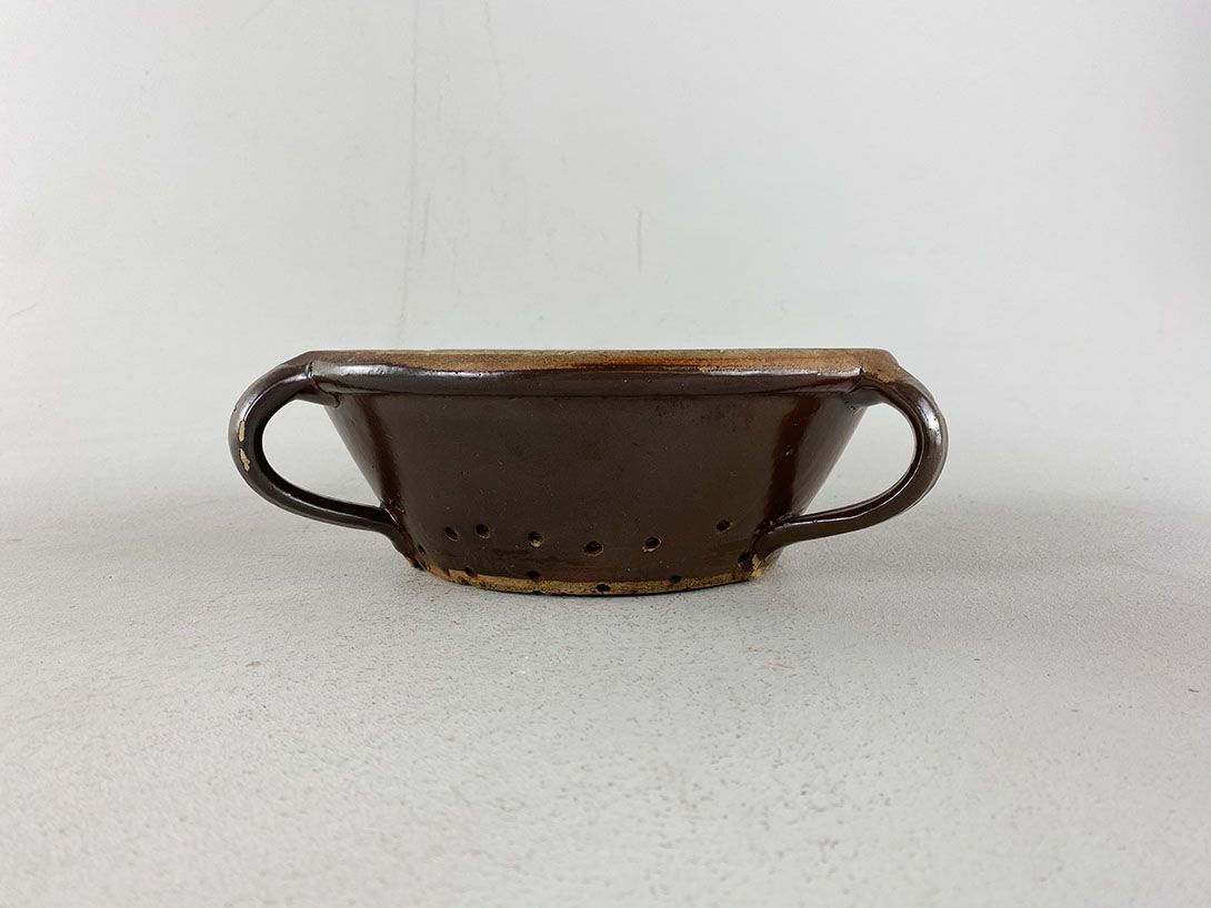 Foto Brown Ceramic Sieve