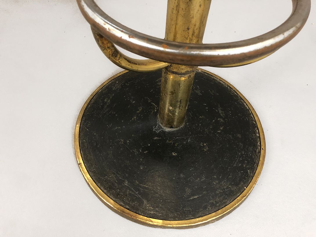 Foto Black Leather Bar Stool with Brass and Chrome Stand