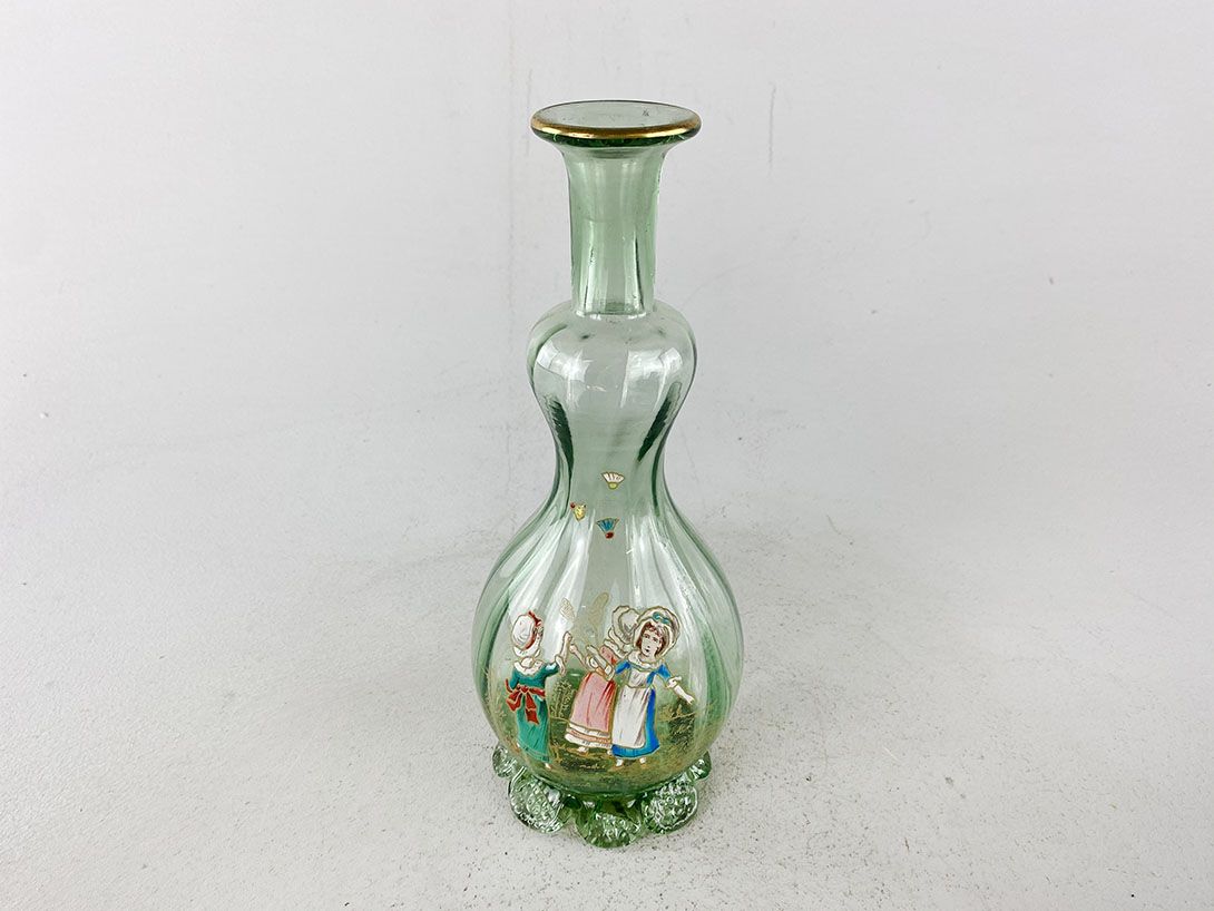Foto Green Glass Vase with Girls Playing Tennis h27