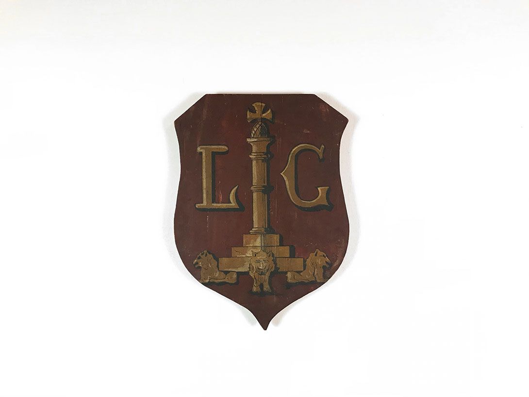 Foto Wooden Shield 17A9