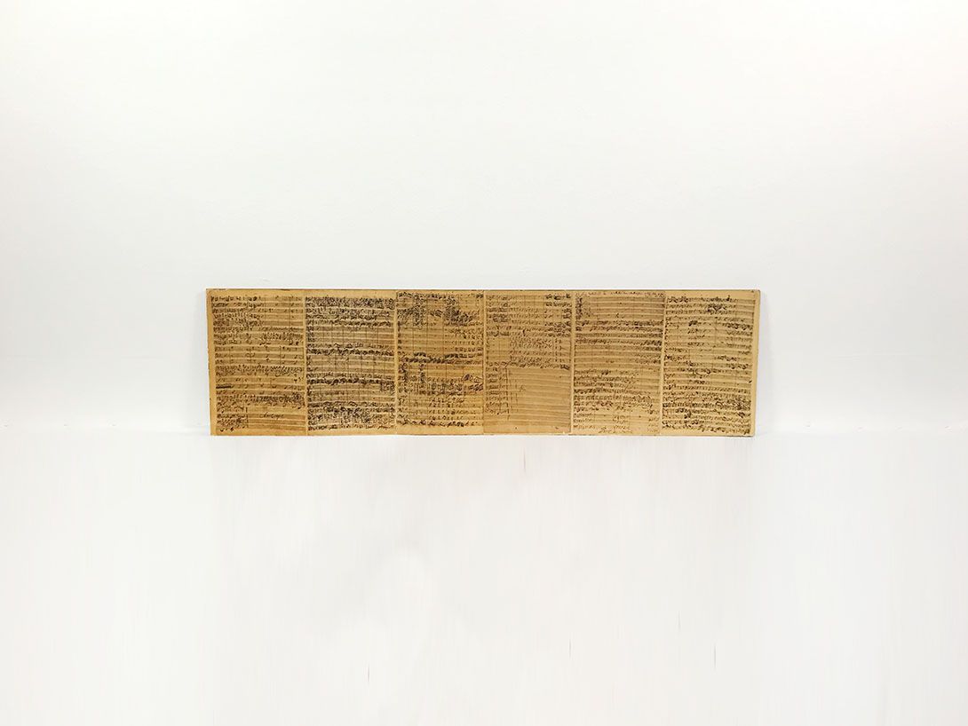Foto Music Sheets Printed on Huge Piece of Wood 13B65
