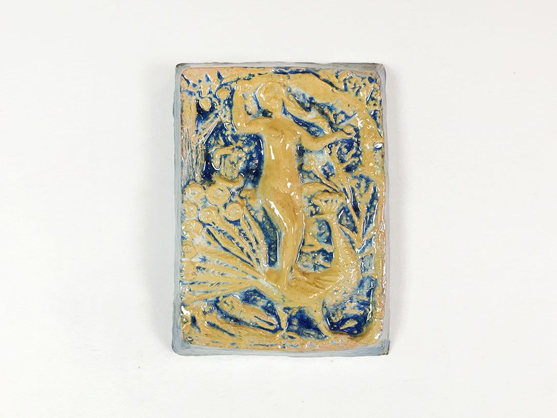 Foto Ceramic Girl on Peacock 23A2
