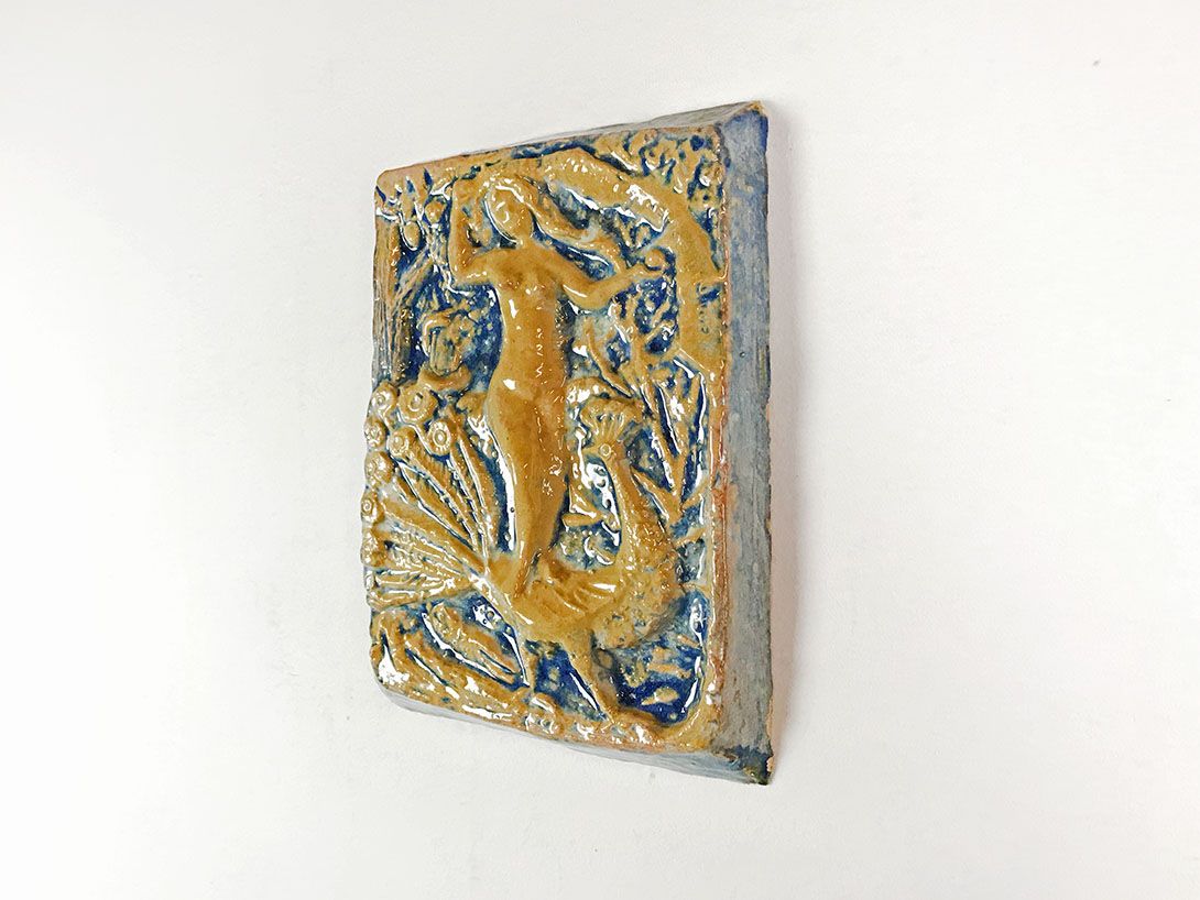 Foto Ceramic Girl on Peacock 23A2