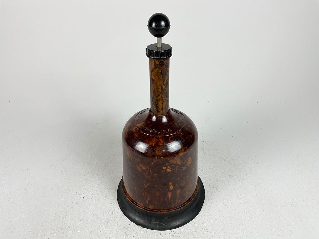 Foto Antique Bakelite Plunger, Germany h40