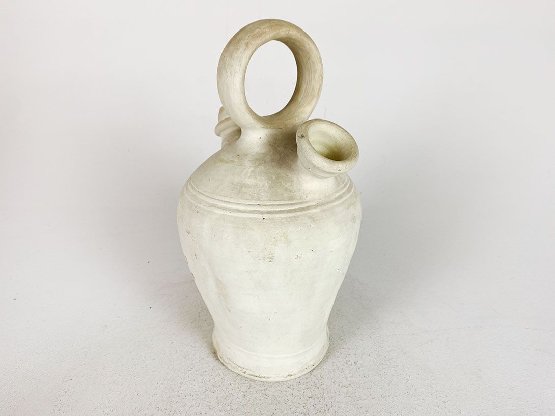 Foto White Stoneware Jug h38