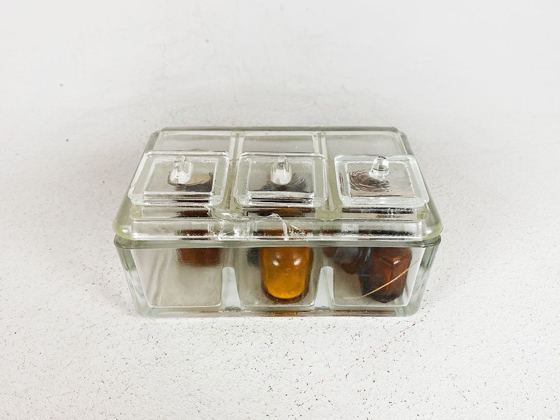 Foto Small Medicine Jars h8x17x11