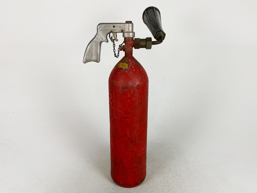 Foto Red Fire Extinguisher h49x24x11