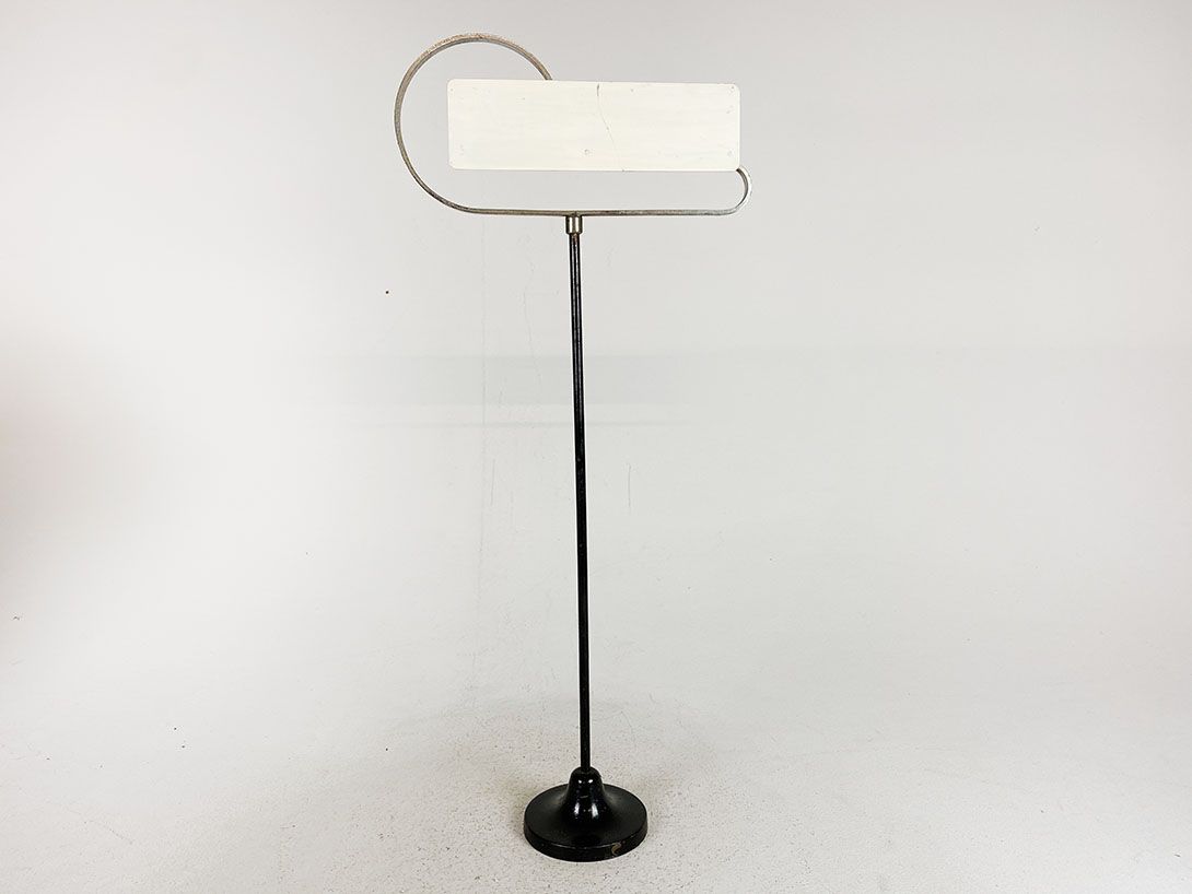 Foto Empty Advertising Sign h62