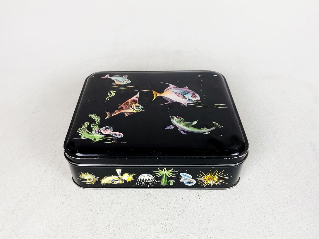 Foto Black Tin Box with Fish h7x24x20