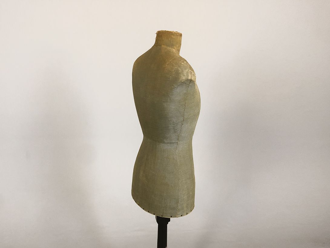 Foto Female Tailor Dummy