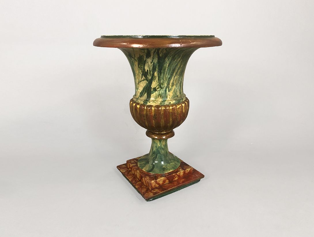 Foto Green and Brown Pattern Vase