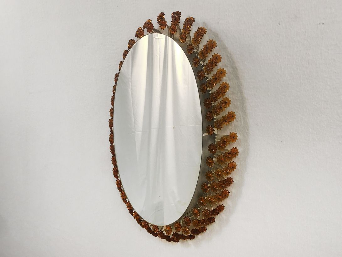 Foto Oval Emil Stejnar Mirror with Brown Flower Frame and Light h72x50