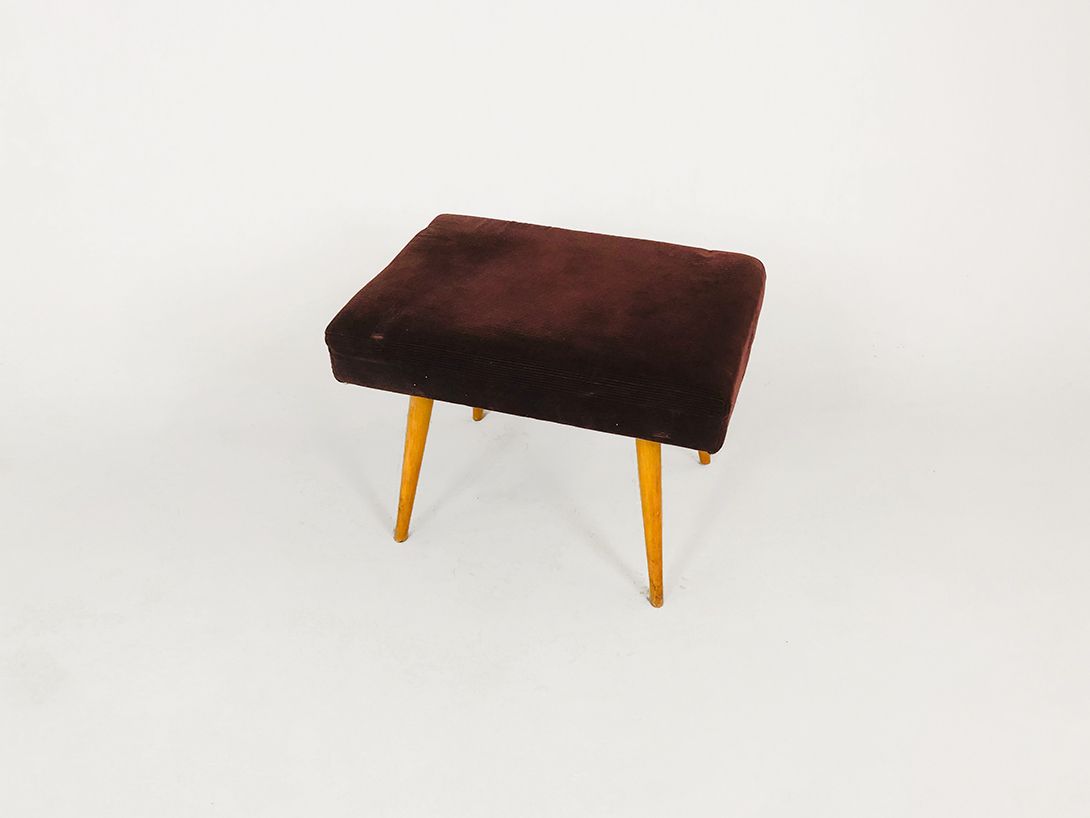 Foto Wooden Stool with Brown Velvet Upholstery and Step Ladder under the Seat