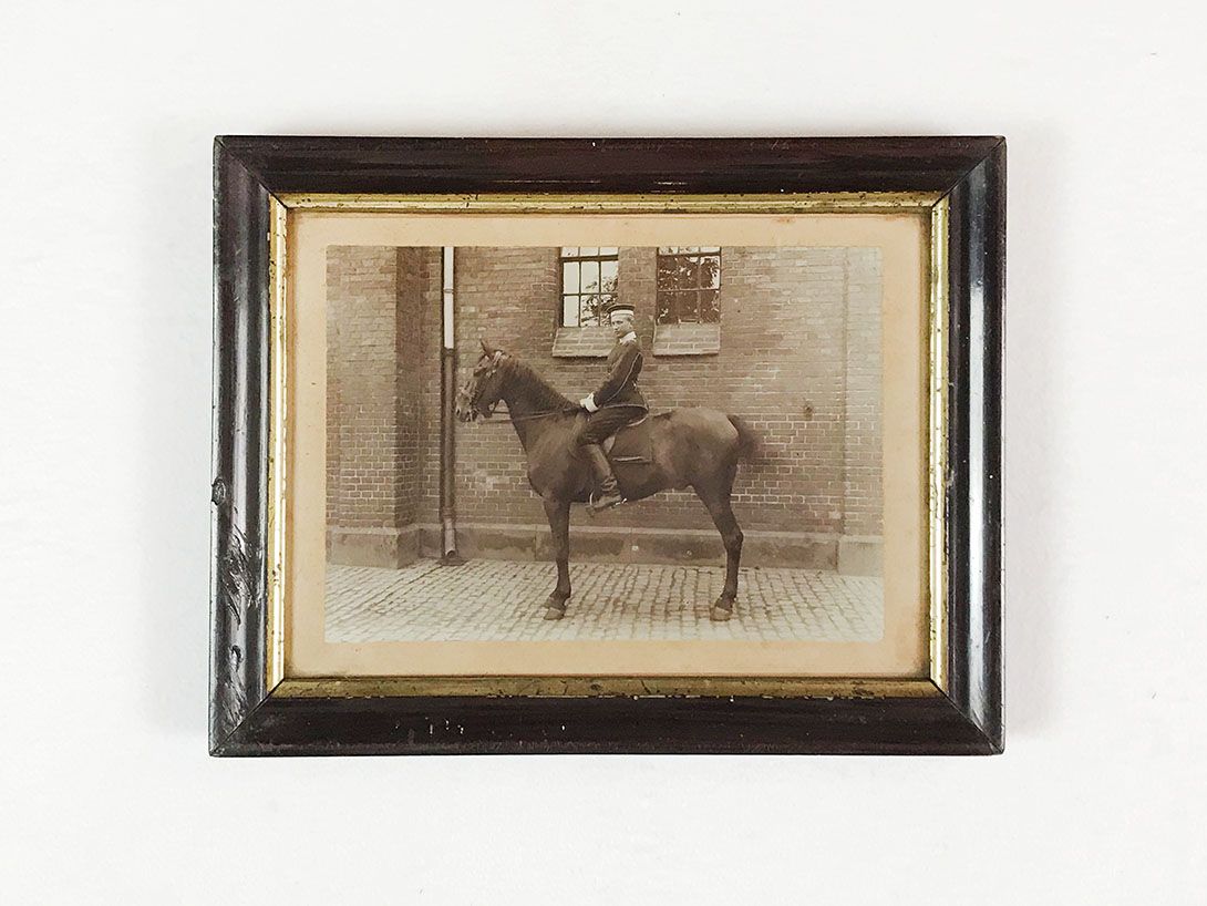 Foto Photography of a Man on a Horse h17x22 24B29