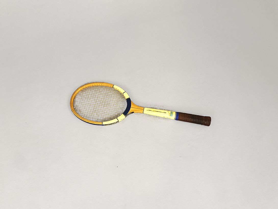 Foto Erbacher Tennis Racket with Red Cover