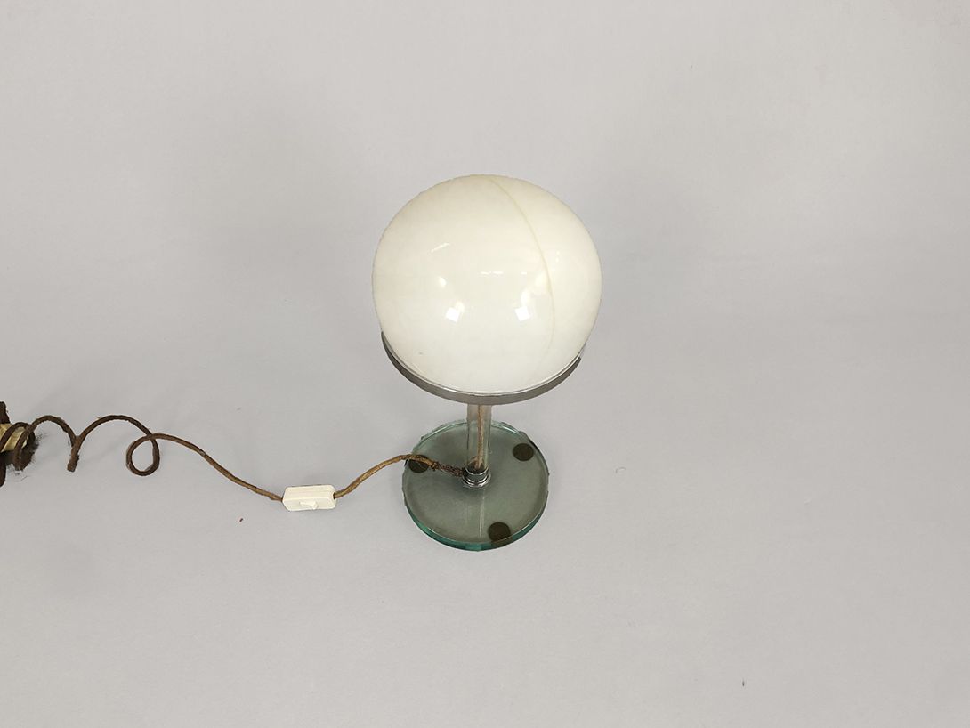 Foto White Wagenfeld Table Lamp h45 RB4