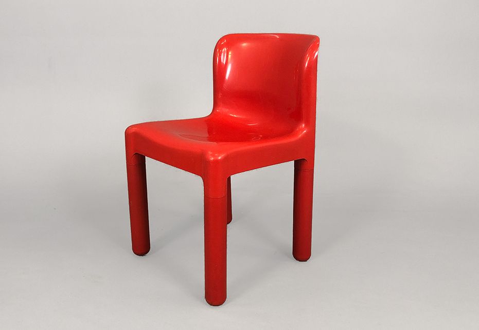Foto Red Kartell Chair, Carlo Bartoli