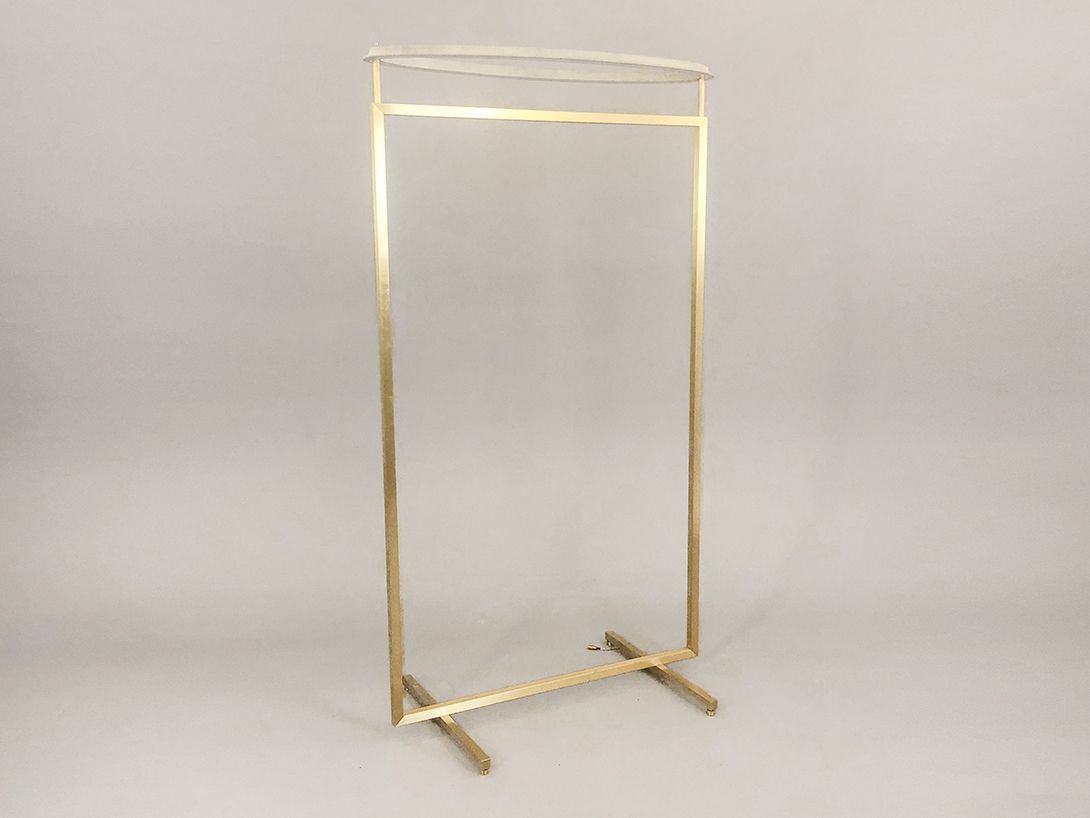Foto Brass Wardrobe with Light