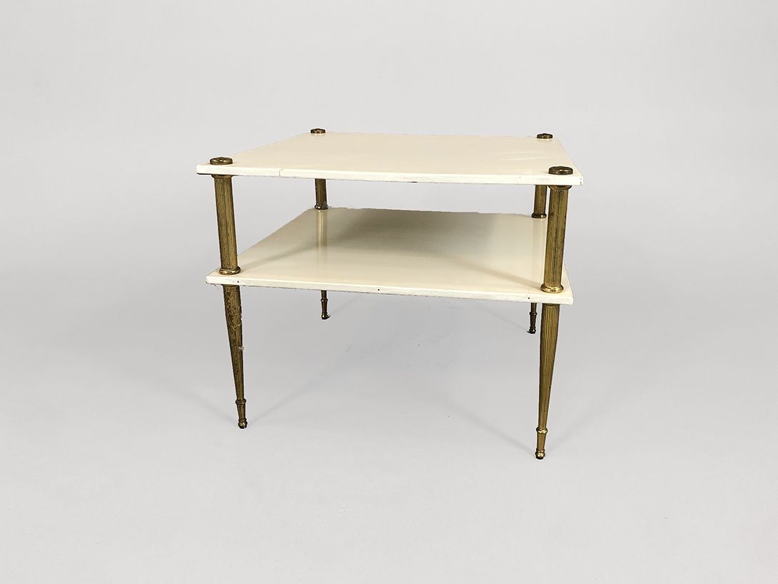 Foto White Coffee Table with Brass Feet h45x56x56