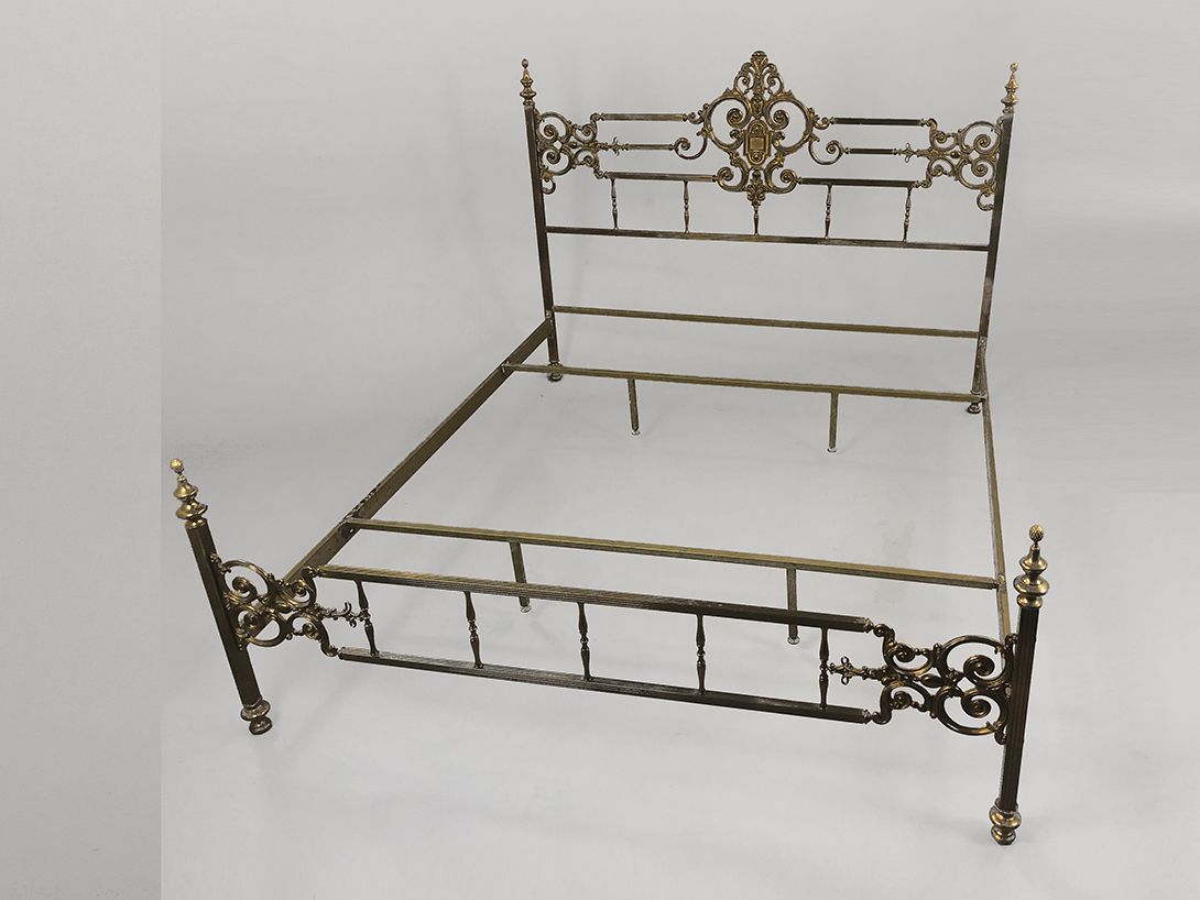Foto Brass Bed Frame 202&#215;167 Paris 1920