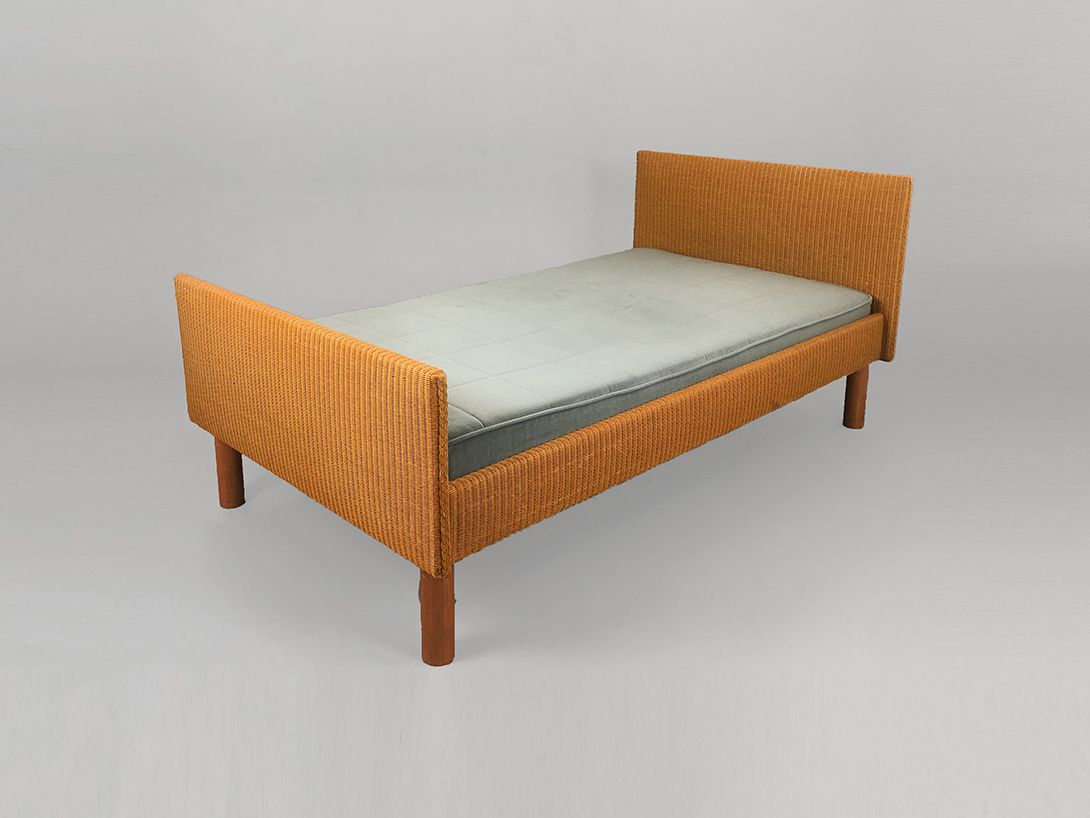 Foto Wicker Bed with Mattress